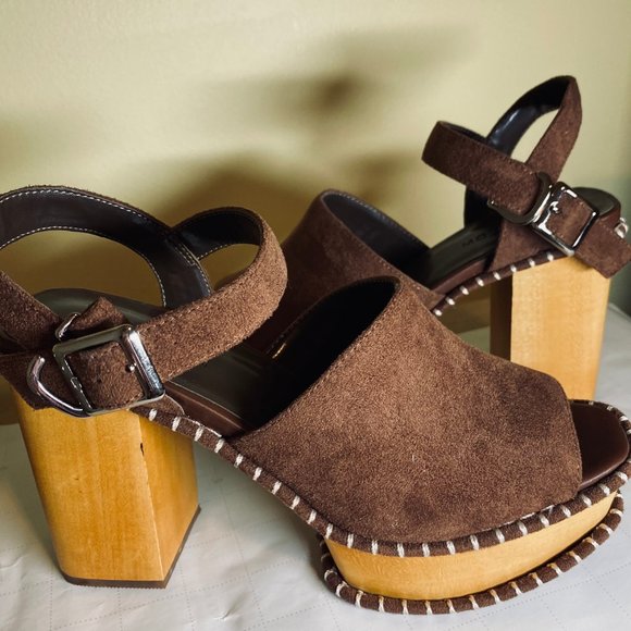 Womens' Clog Heel Pumps - Picture 6 of 8